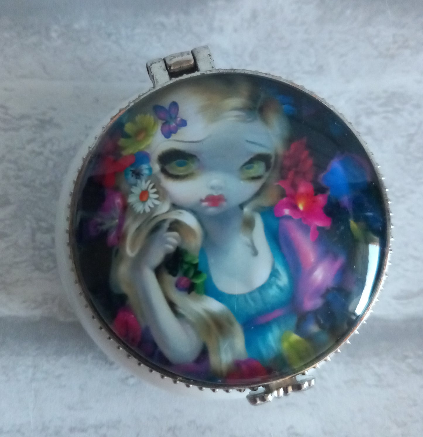 Flora Pill Box