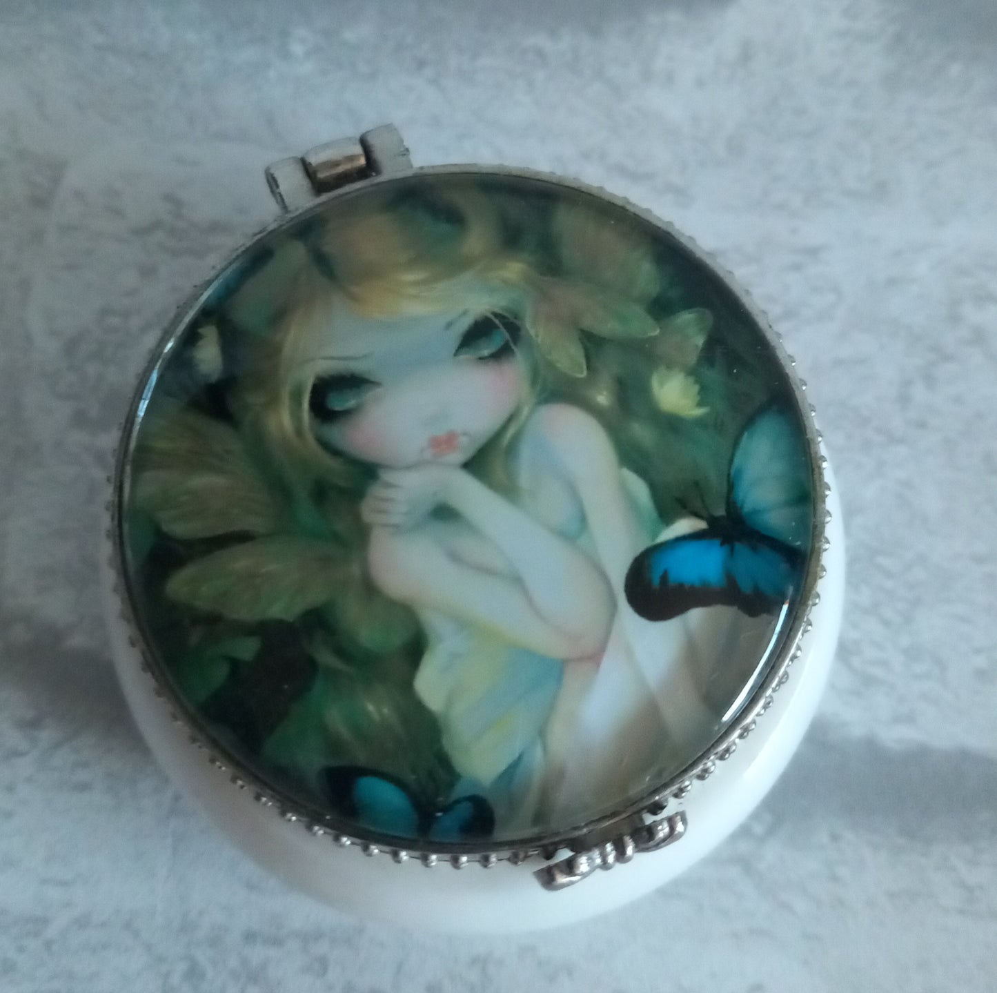 Lily Pill Box